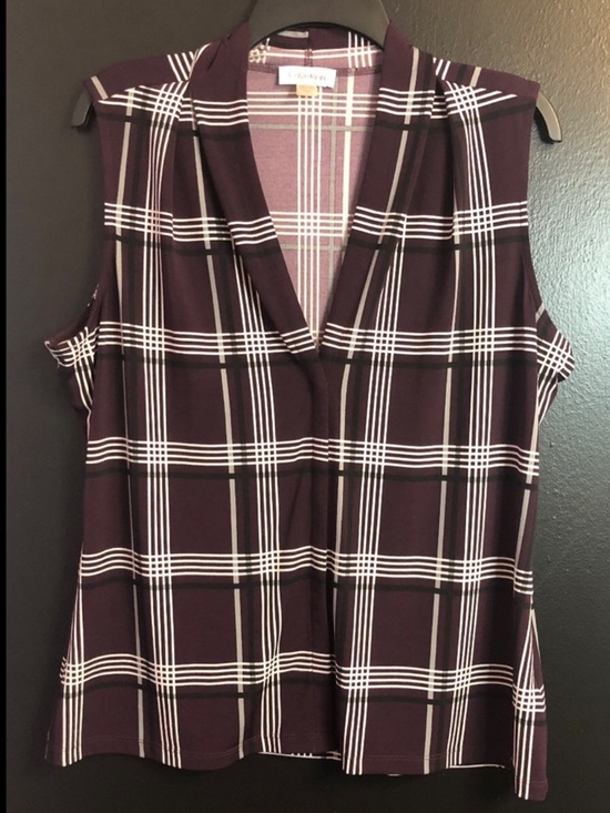 Calvin Klein Tops - Calvin Klein Burgundy Plaid Sleeveless V-Neck Camisole